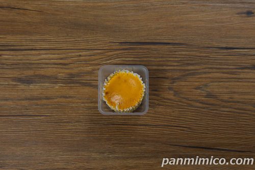 生ベイクドチーズケーキ【ローソン】上から撮った写真