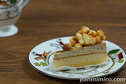 キャラメルチーズケーキ（2個入）【ヤマザキ】斜めから撮った写真
