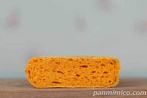 完熟トマトのイングリッシュマフィン【Pasco】断面の写真