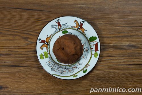 カカオ薫るショコラトリュフシュー【ローソン】上から撮った写真