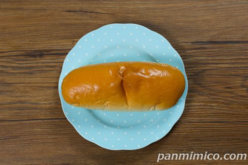 頭脳コッペ　カスタード＆ホイップ【フジパン】上から撮った写真