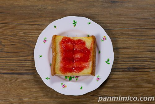 あまおういちご＆ミルクトースト【Pasco】上から撮った写真