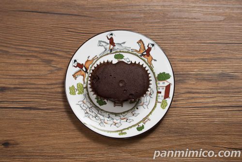 「ベルギーチョコ蒸しケーキのとろけるプリン」ヤマザキ上から撮った写真