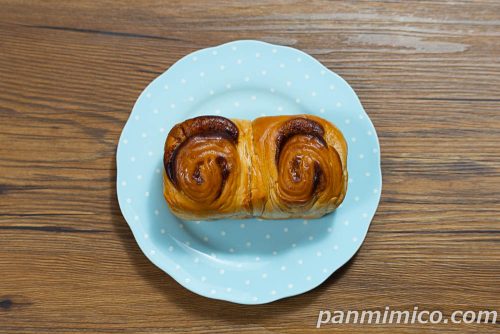 ローソン新作「ちぎれるカフェオレブレッド」上から撮った写真