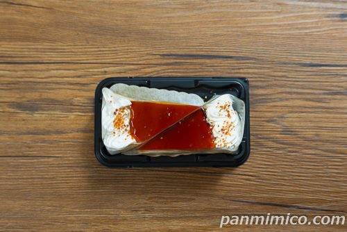 ローソン新作「なめらかプリンのショートケーキ」上から撮った写真