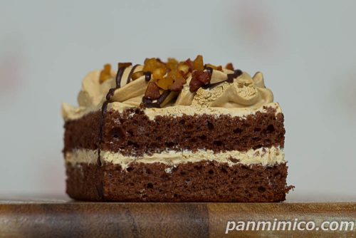 ヤマザキ「カフェモカ風味ケーキ」断面の写真