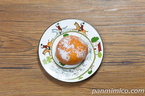 きよらのカスタード＆ホイップドーナツ【Pasco】上から撮った写真