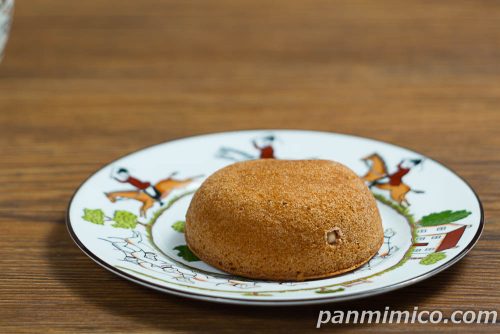 不二家の「アニメちいかわペコパフ（チョコミルキー）」斜めから撮った写真