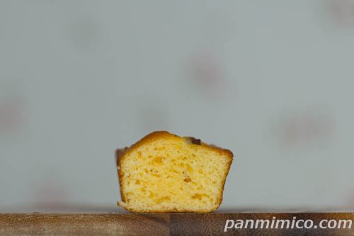 生べいくどけーき チョコ【フジパン】断面の写真